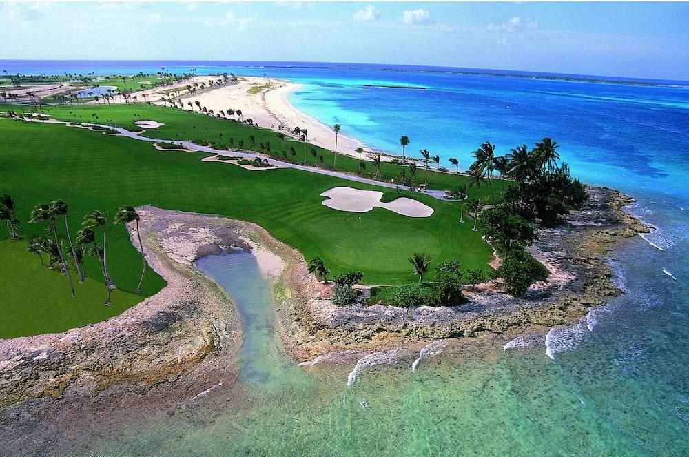 Отель The Cove At Atlantis Нассау Экстерьер фото